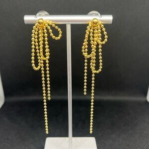 Beautiful Bow style gold earrings
